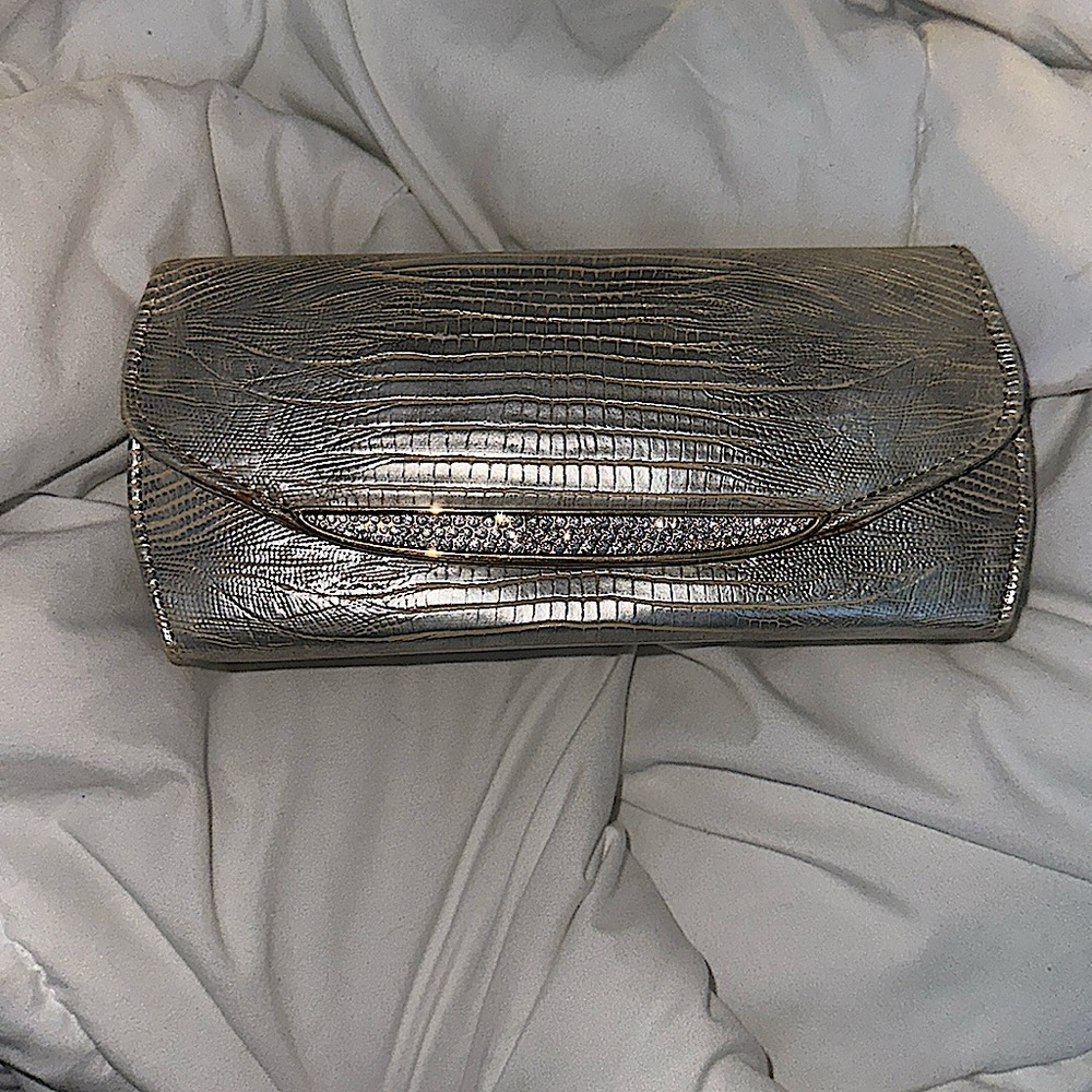 Judith Leiber Crystal Sunglass Case Silver/Gold
Crocodile Skin Leather Clutch